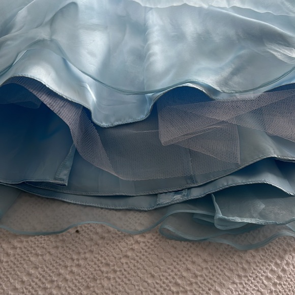 Staples baby blue beaded Prom Dress by Niki Livas - Picture 7 of 9